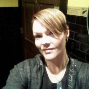 Meet your Posher, Lora